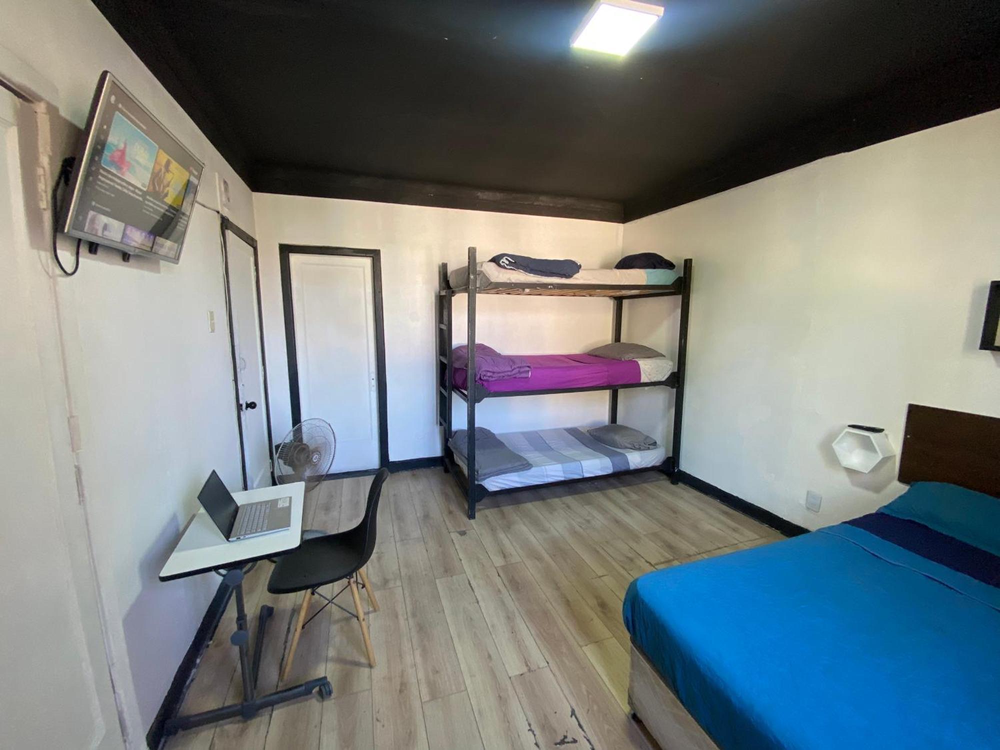 Urbano Hostel Сантяго Екстериор снимка