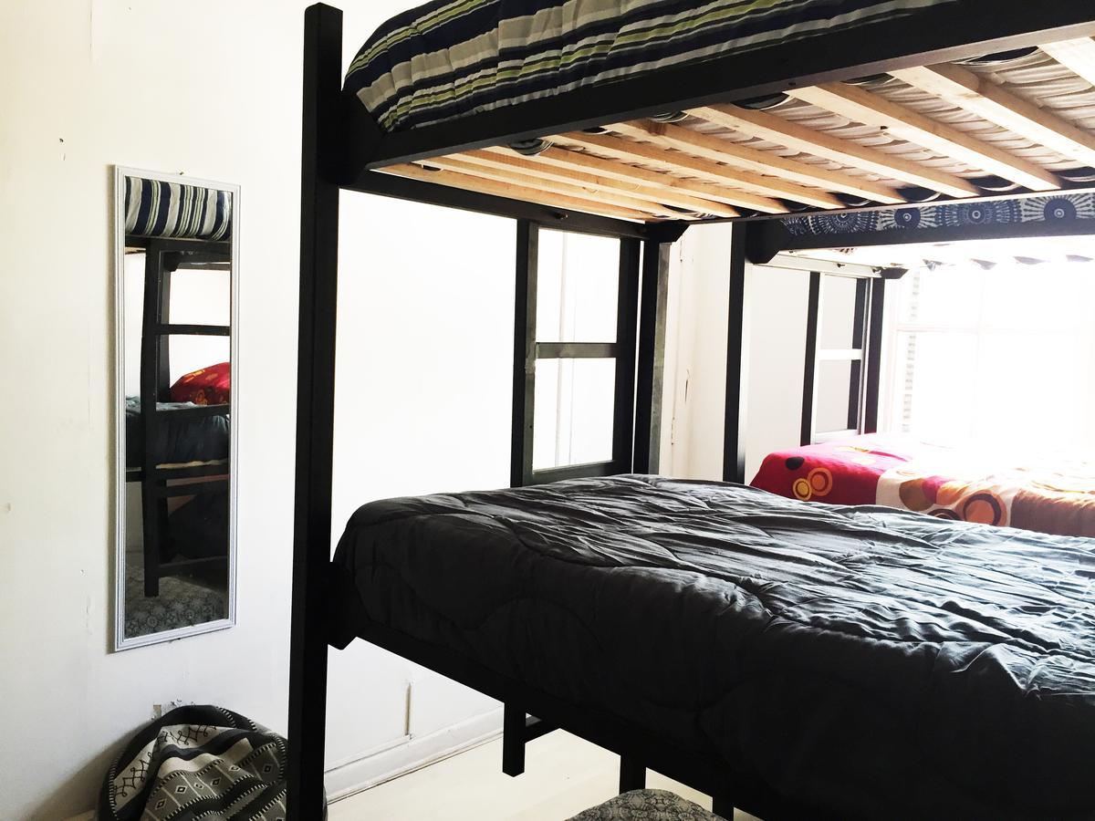 Urbano Hostel Сантяго Екстериор снимка